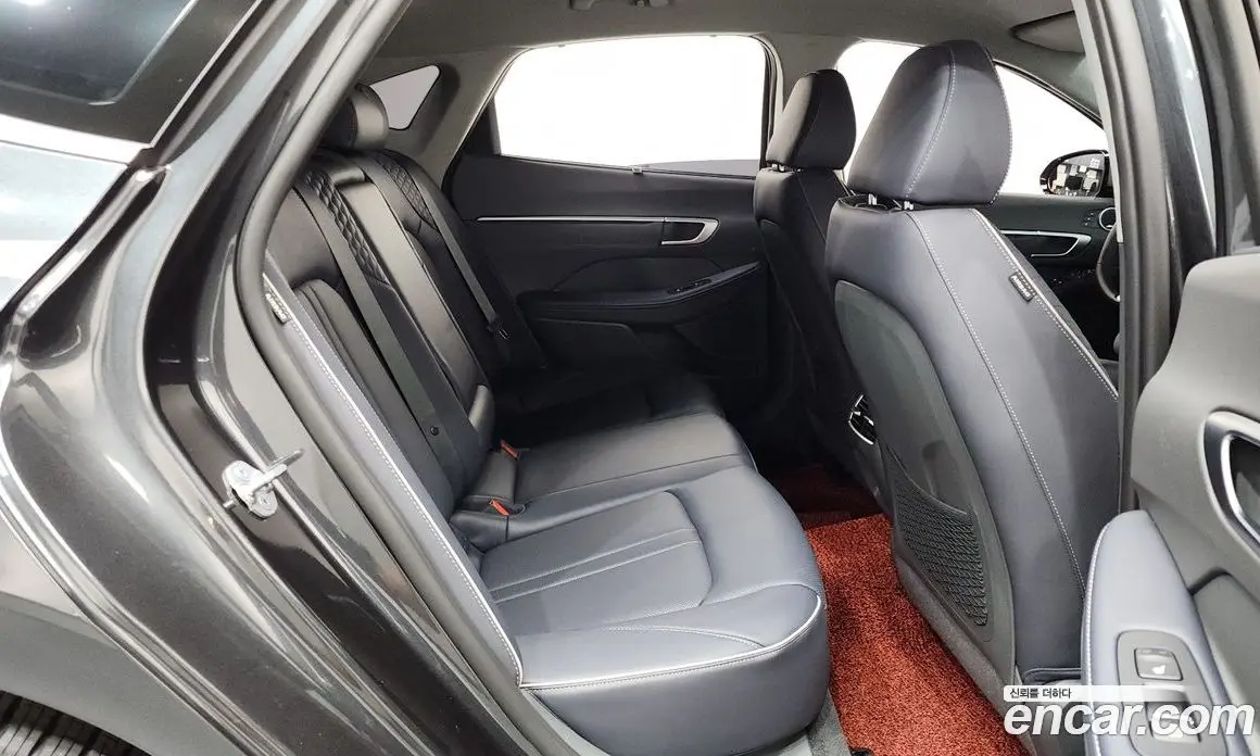 Hyundai Sonata 2026 1.6 автомат (гидро), фото 17