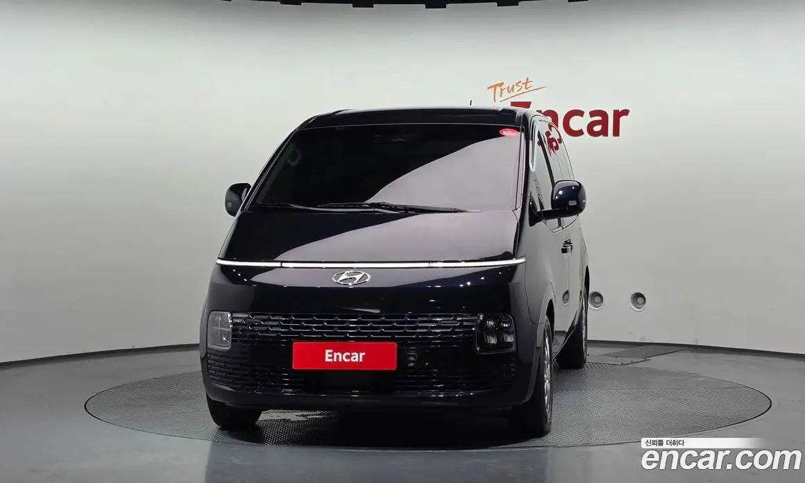 Hyundai Staria 2023 3.5 автомат (гидро), фото 3 Hyundai Staria 2023 3.5 автомат (гидро), фото 3