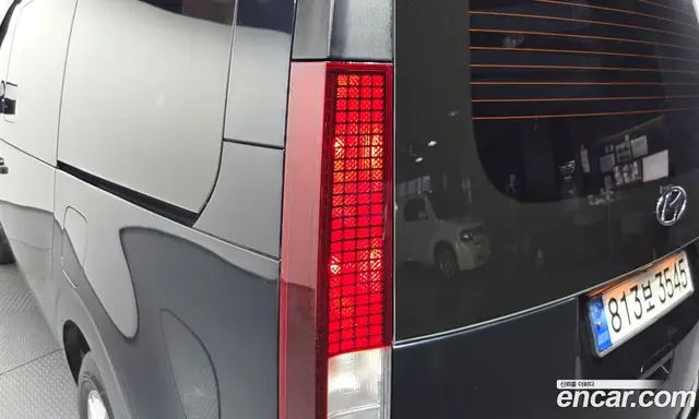 Hyundai Staria 2023 3.5 автомат (гидро), миниатюра 9 Hyundai Staria 2023 3.5 автомат (гидро), миниатюра 9
