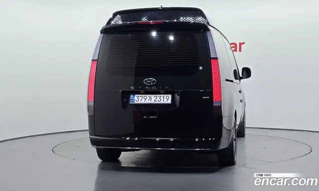 Hyundai Staria 2023 2.2 автомат (гидро), миниатюра 3