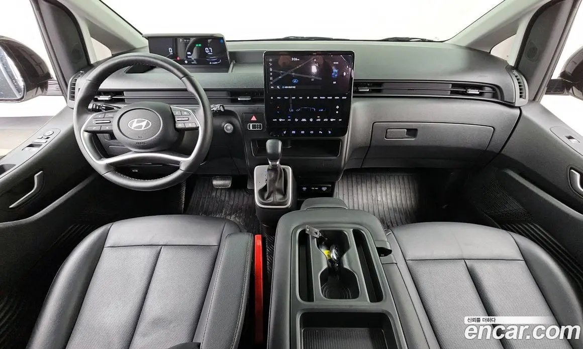 Hyundai Staria 2025 2.2 автомат (гидро), фото 10 Hyundai Staria 2025 2.2 автомат (гидро), фото 10