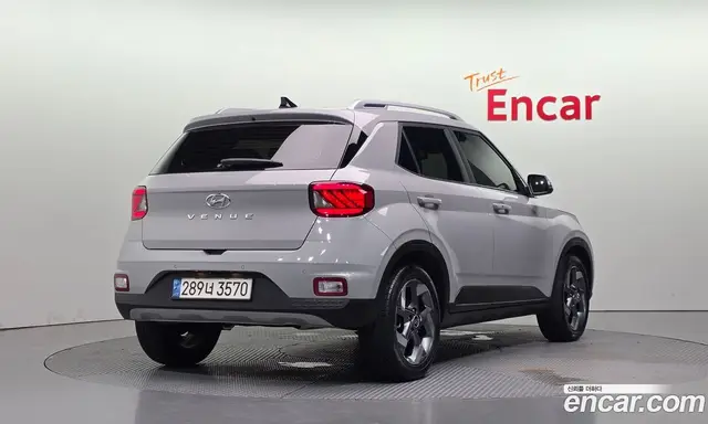 Hyundai Venue 2022 1.6 автомат (гидро), миниатюра 2 Hyundai Venue 2022 1.6 автомат (гидро), миниатюра 2