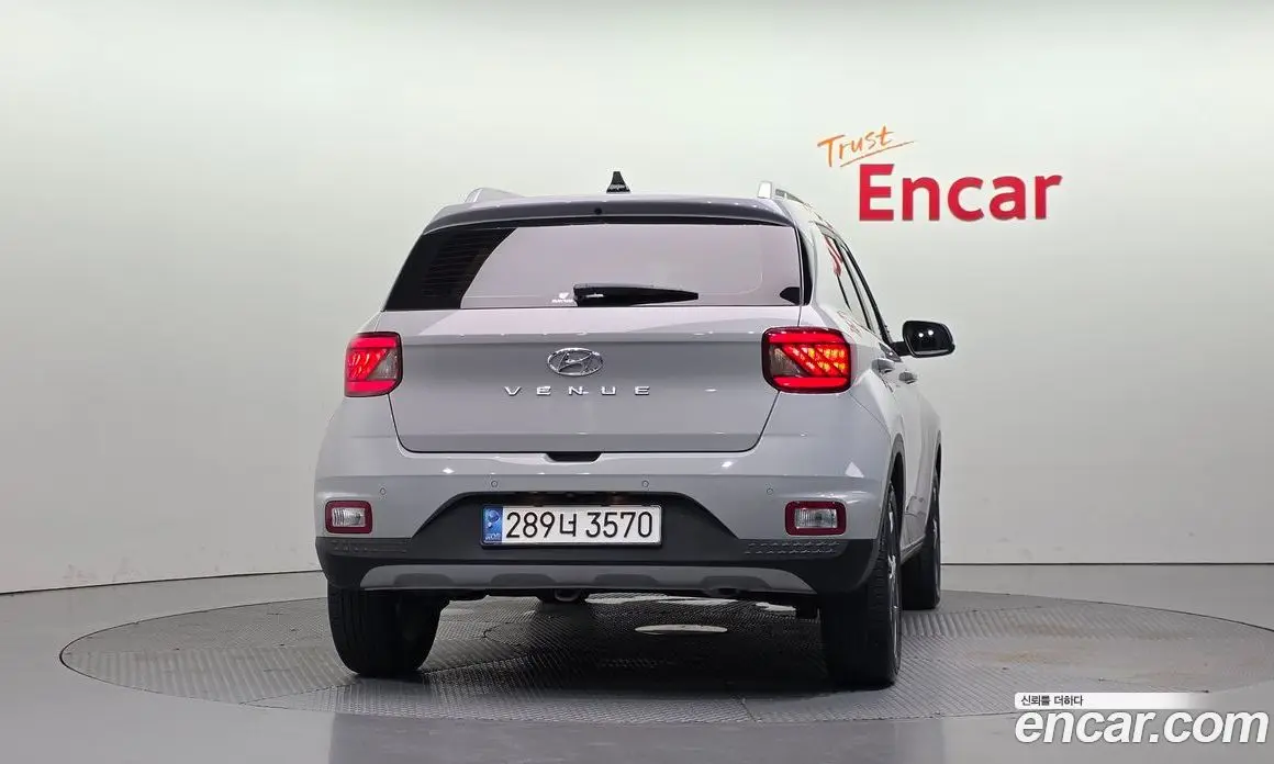 Hyundai Venue 2022 1.6 автомат (гидро), фото 4 Hyundai Venue 2022 1.6 автомат (гидро), фото 4