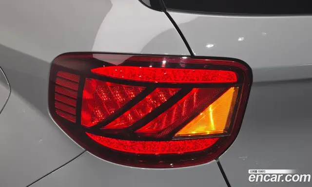 Hyundai Venue 2022 1.6 автомат (гидро), миниатюра 9 Hyundai Venue 2022 1.6 автомат (гидро), миниатюра 9