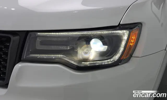Jeep Cherokee 2021 3.6 автомат (гидро), миниатюра 8 Jeep Cherokee 2021 3.6 автомат (гидро), миниатюра 8