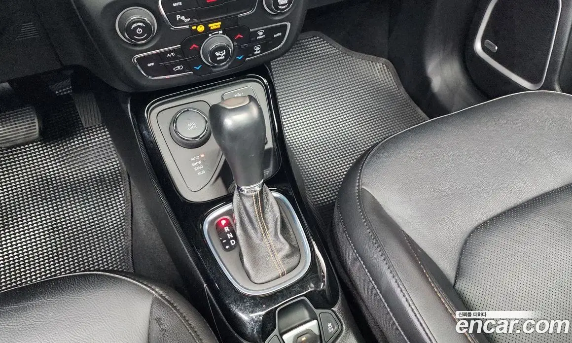 Jeep Compass 2019 2.4 автомат (гидро), фото 12 Jeep Compass 2019 2.4 автомат (гидро), фото 12