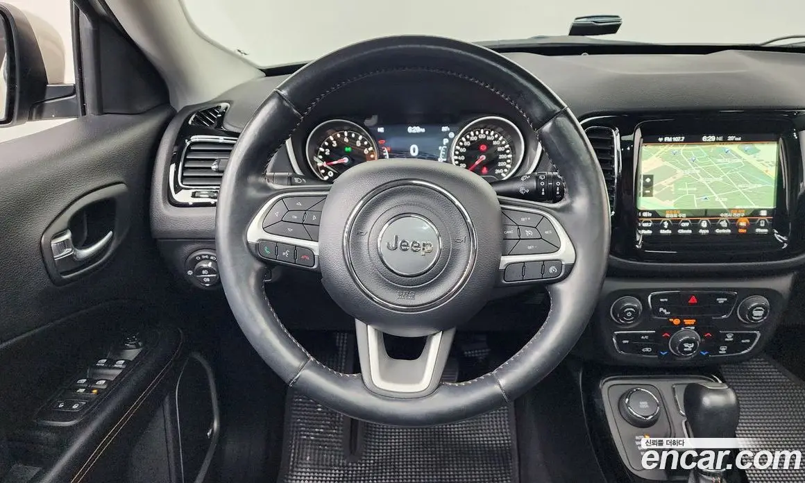 Jeep Compass 2019 2.4 автомат (гидро), фото 19 Jeep Compass 2019 2.4 автомат (гидро), фото 19