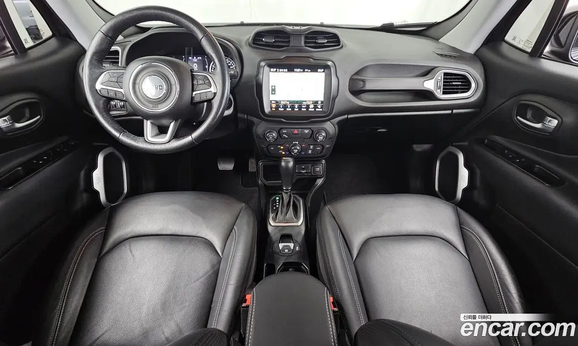 Jeep Renegade 2018 2.4 автомат (гидро), фото 10 Jeep Renegade 2018 2.4 автомат (гидро), фото 10