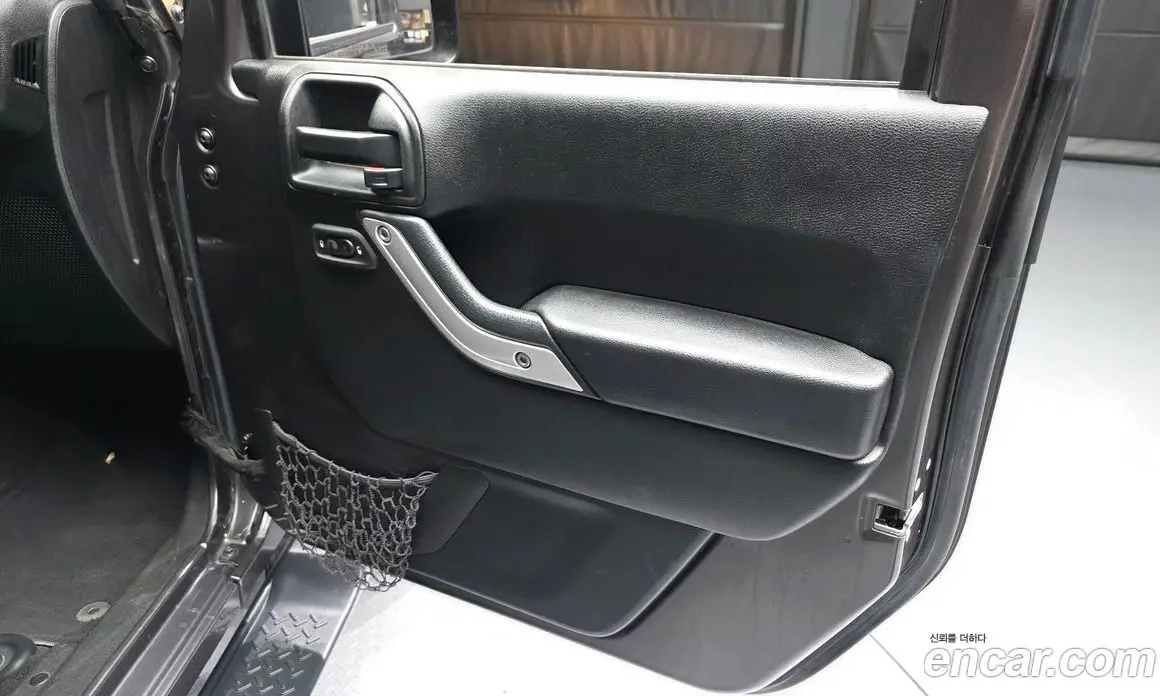 Jeep Wrangler 2017 3.6 автомат (гидро), фото 14 Jeep Wrangler 2017 3.6 автомат (гидро), фото 14