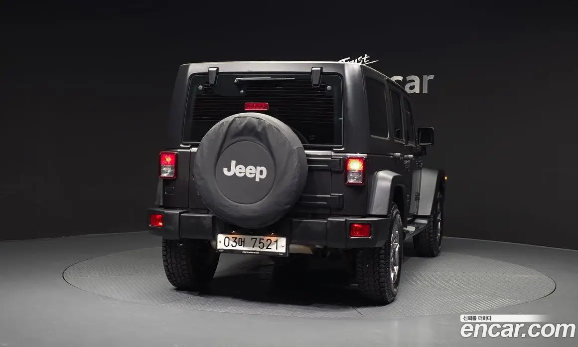 Jeep Wrangler 2017 3.6 автомат (гидро), фото 4 Jeep Wrangler 2017 3.6 автомат (гидро), фото 4