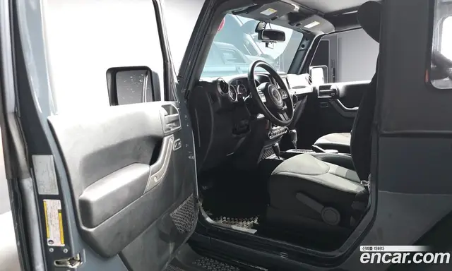 Jeep Wrangler 2017 3.6 автомат (гидро), миниатюра 12