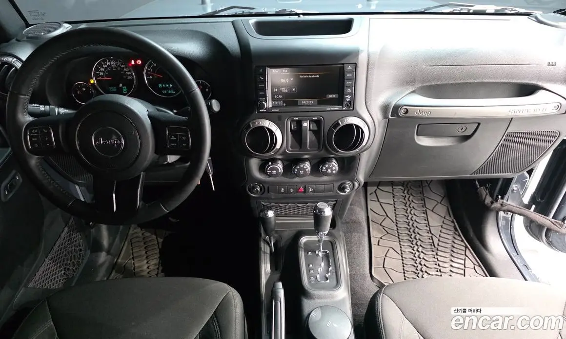 Jeep Wrangler 2017 3.6 автомат (гидро), фото 9