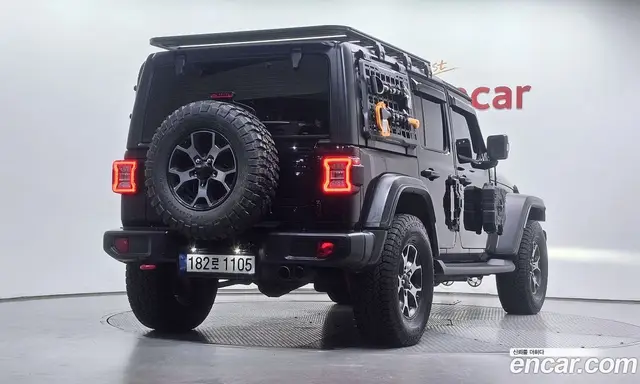 Jeep Wrangler 2018 2.0 автомат (гидро), миниатюра 2 Jeep Wrangler 2018 2.0 автомат (гидро), миниатюра 2