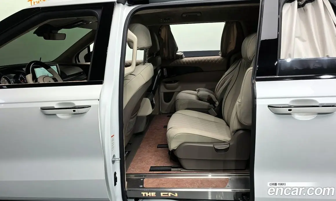 Kia Carnival 2023 3.5 автомат (гидро), фото 17 Kia Carnival 2023 3.5 автомат (гидро), фото 17