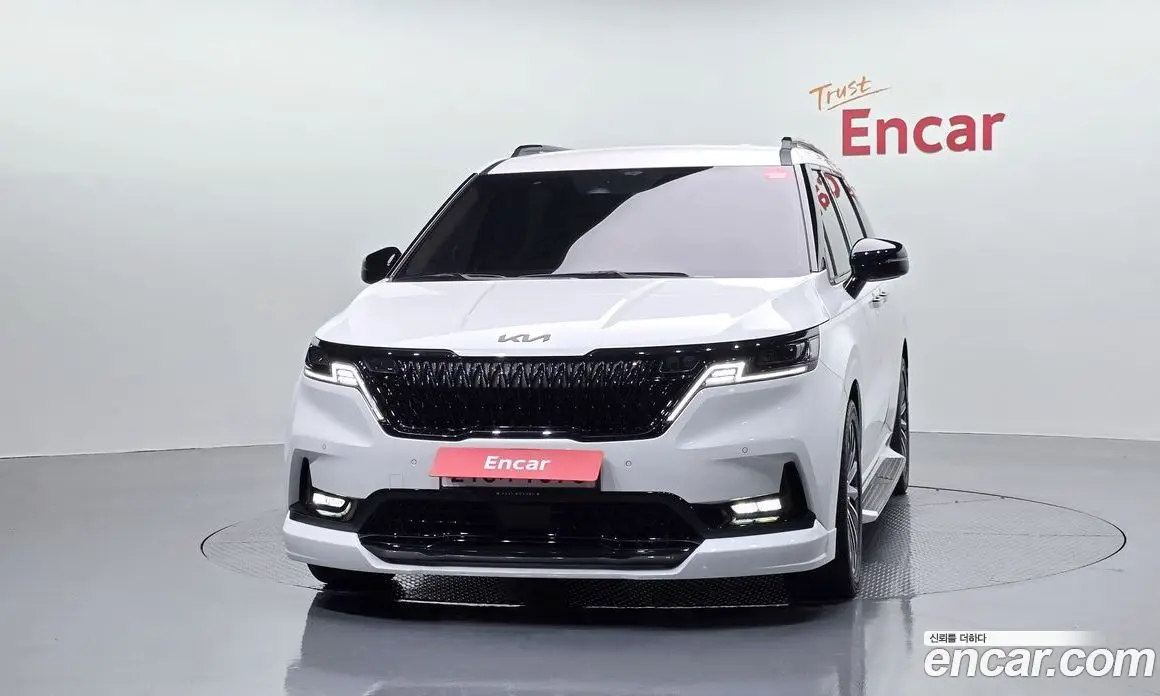 Kia Carnival 2023 3.5 автомат (гидро), фото 3 Kia Carnival 2023 3.5 автомат (гидро), фото 3
