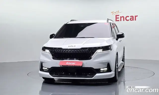 Kia Carnival 2023 3.5 автомат (гидро), миниатюра 3 Kia Carnival 2023 3.5 автомат (гидро), миниатюра 3
