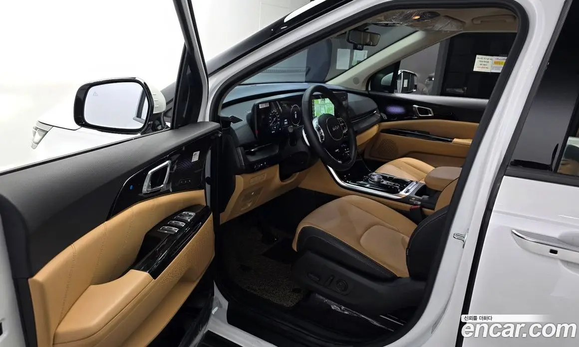 Kia Carnival 2023 2.2 автомат (гидро), фото 13