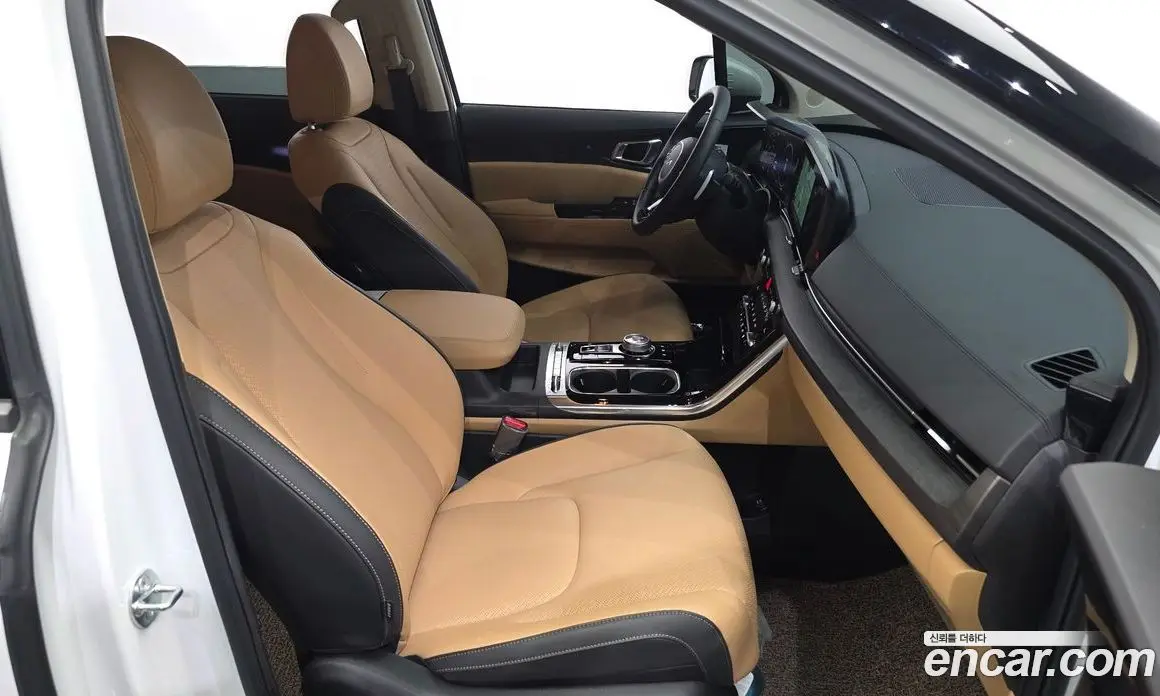 Kia Carnival 2023 2.2 автомат (гидро), фото 17