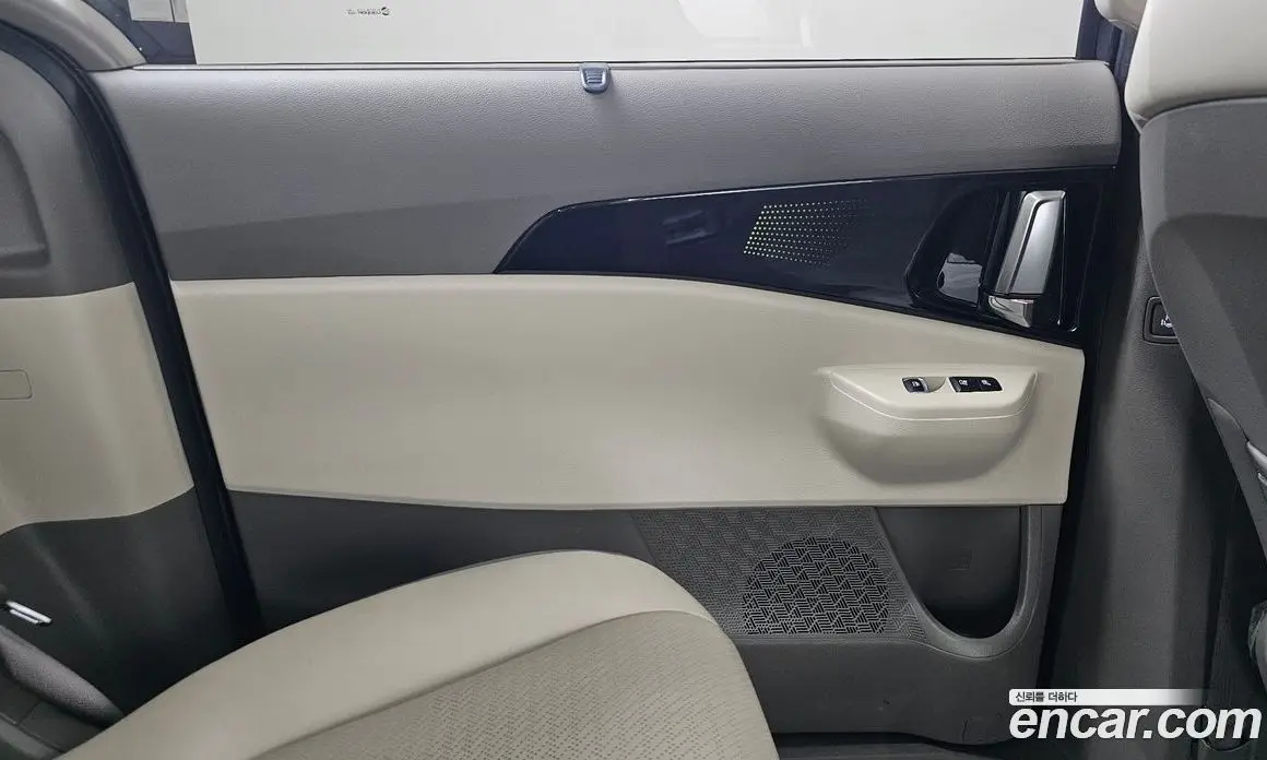 Kia Carnival 2024 2.2 автомат (гидро), фото 15