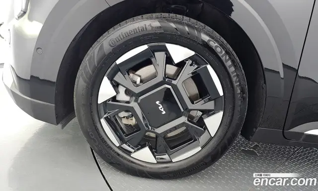 Kia Carnival 2024 2.2 автомат (гидро), миниатюра 5