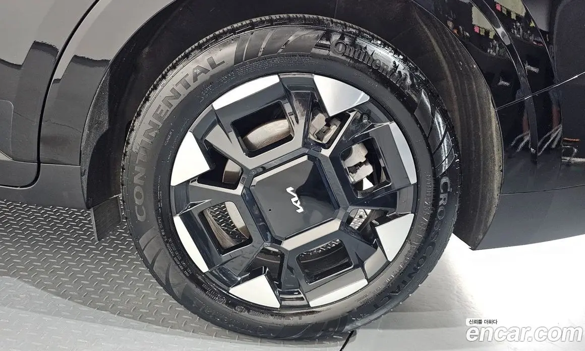 Kia Carnival 2024 2.2 автомат (гидро), фото 7