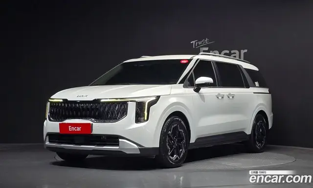 Kia Carnival, 2025, 23 462 км