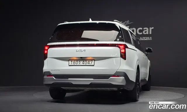 Kia Carnival 2025 2.2 автомат (гидро), миниатюра 4 Kia Carnival 2025 2.2 автомат (гидро), миниатюра 4
