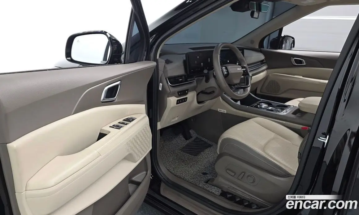 Kia Carnival 2025 2.2 автомат (гидро), фото 12 Kia Carnival 2025 2.2 автомат (гидро), фото 12
