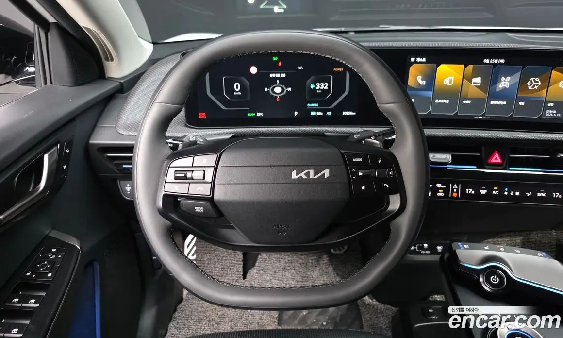 Kia EV6 2025 0.1 автомат (гидро), фото 20 Kia EV6 2025 0.1 автомат (гидро), фото 20
