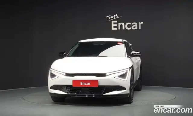 Kia EV6 2025 0.1 автомат (гидро), миниатюра 3 Kia EV6 2025 0.1 автомат (гидро), миниатюра 3