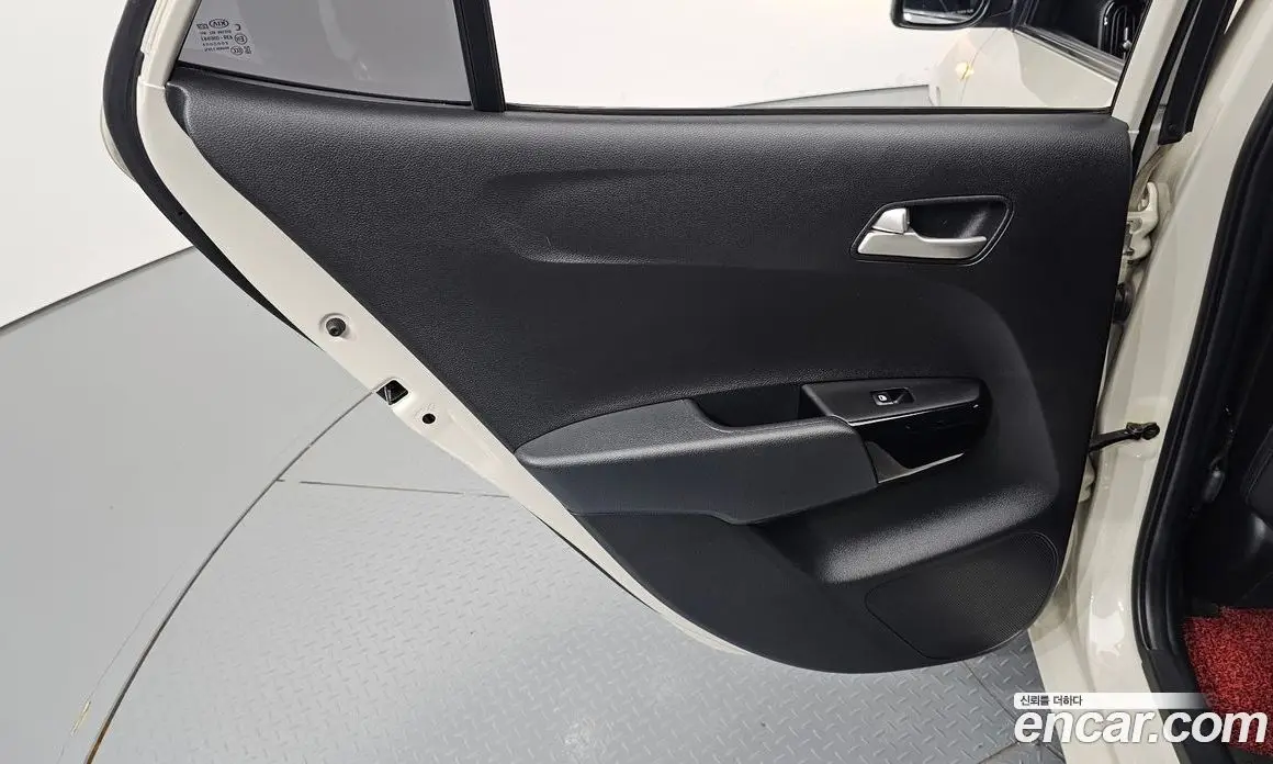 Kia Morning 2020 1.0 автомат (гидро), фото 15
