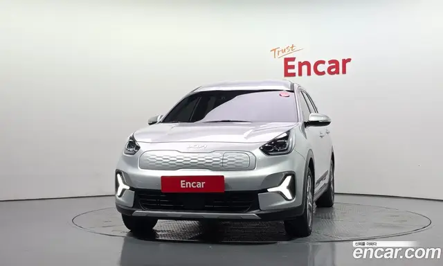 Kia Niro 2022 0.2 автомат (гидро), миниатюра 3