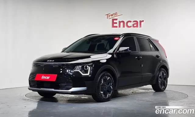 Kia Niro, 2023, 7 349 км