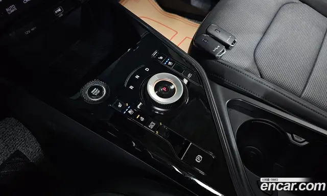 Kia Niro 2026 1.6 автомат (гидро), миниатюра 12