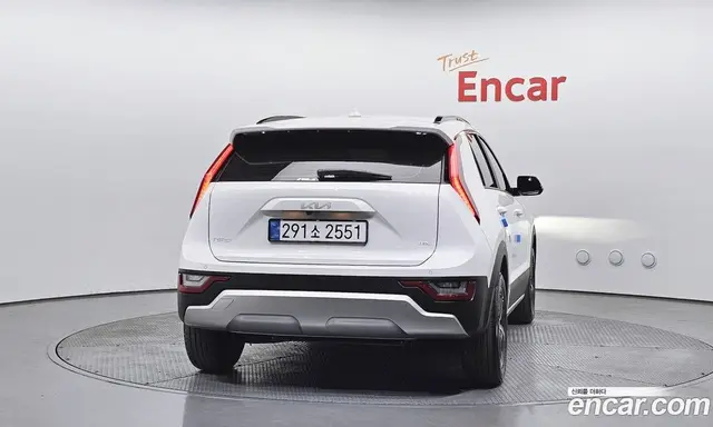 Kia Niro 2026 1.6 автомат (гидро), миниатюра 4 Kia Niro 2026 1.6 автомат (гидро), миниатюра 4