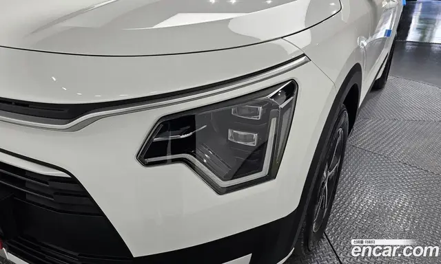 Kia Niro 2026 1.6 автомат (гидро), миниатюра 8 Kia Niro 2026 1.6 автомат (гидро), миниатюра 8