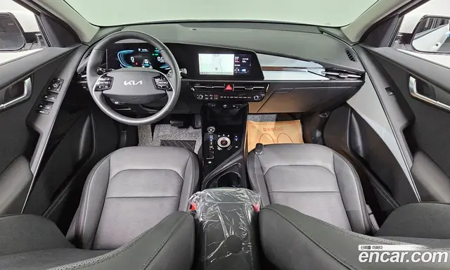 Kia Niro 2026 1.6 автомат (гидро), миниатюра 10 Kia Niro 2026 1.6 автомат (гидро), миниатюра 10