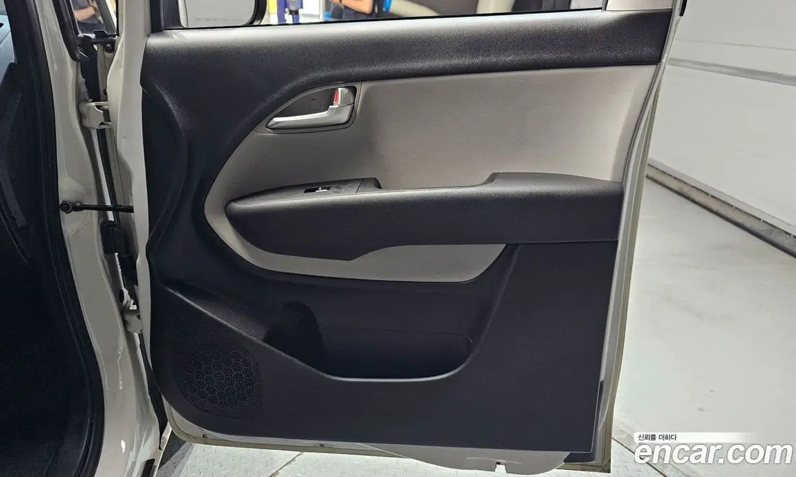 Kia Ray 2022 1.0 автомат (гидро), фото 15 Kia Ray 2022 1.0 автомат (гидро), фото 15