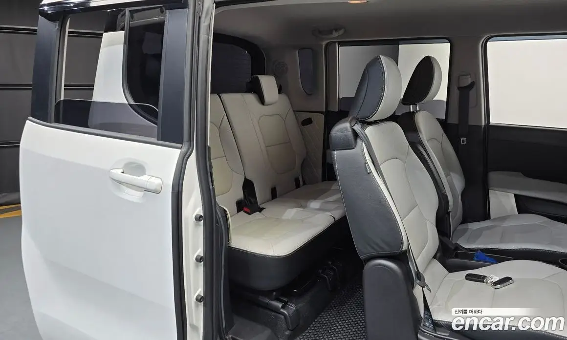 Kia Ray 2023 0.1 автомат (гидро), фото 16