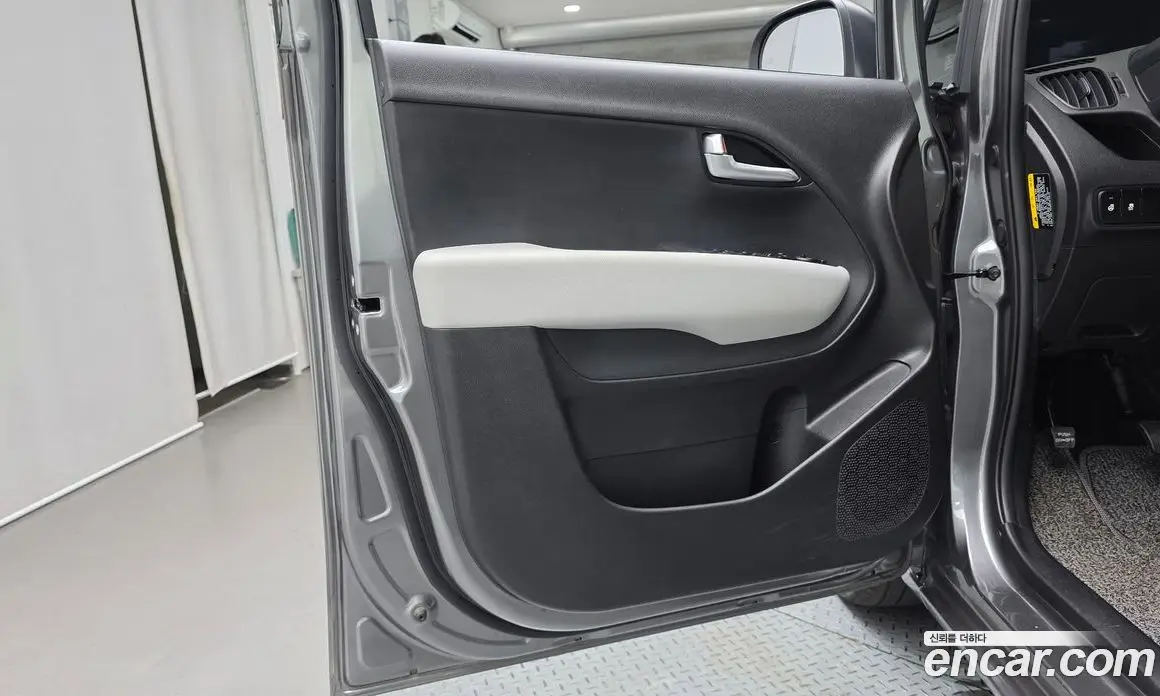 Kia Ray 2024 1.0 автомат (гидро), фото 14 Kia Ray 2024 1.0 автомат (гидро), фото 14