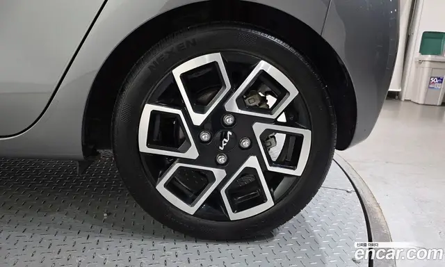 Kia Ray 2024 1.0 автомат (гидро), миниатюра 7 Kia Ray 2024 1.0 автомат (гидро), миниатюра 7