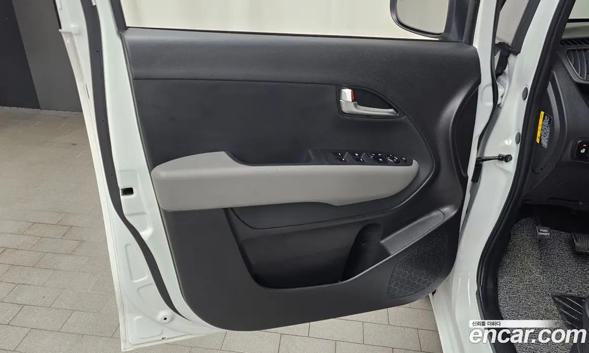 Kia Ray 2024 1.0 автомат (гидро), фото 13 Kia Ray 2024 1.0 автомат (гидро), фото 13