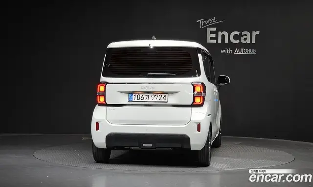 Kia Ray 2024 1.0 автомат (гидро), миниатюра 3 Kia Ray 2024 1.0 автомат (гидро), миниатюра 3