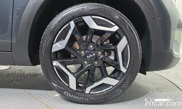 Kia Seltos 2022 2.0 автомат (гидро), миниатюра 7