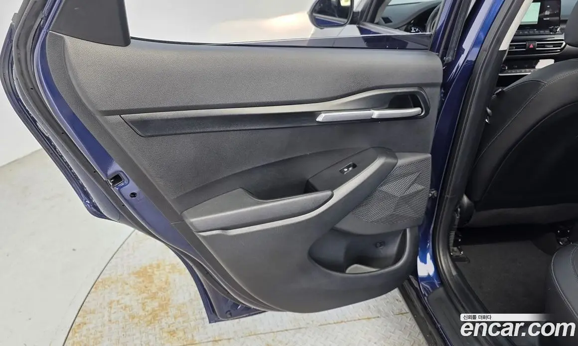 Kia Seltos 2022 1.6 автомат (гидро), фото 15