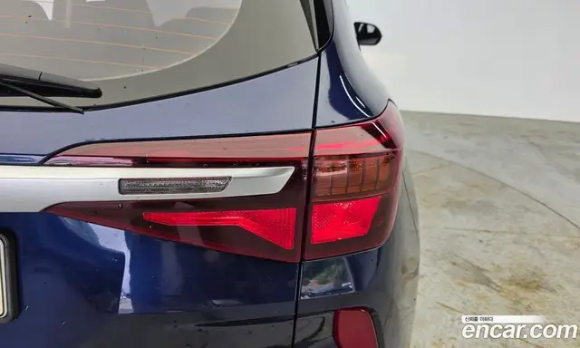 Kia Seltos 2022 1.6 автомат (гидро), миниатюра 9