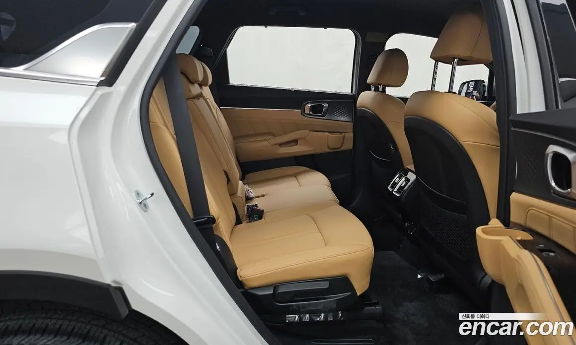 Kia Sorento 2022 2.5 автомат (гидро), фото 18 Kia Sorento 2022 2.5 автомат (гидро), фото 18