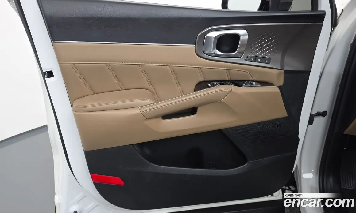 Kia Sorento 2023 2.5 автомат (гидро), фото 14 Kia Sorento 2023 2.5 автомат (гидро), фото 14