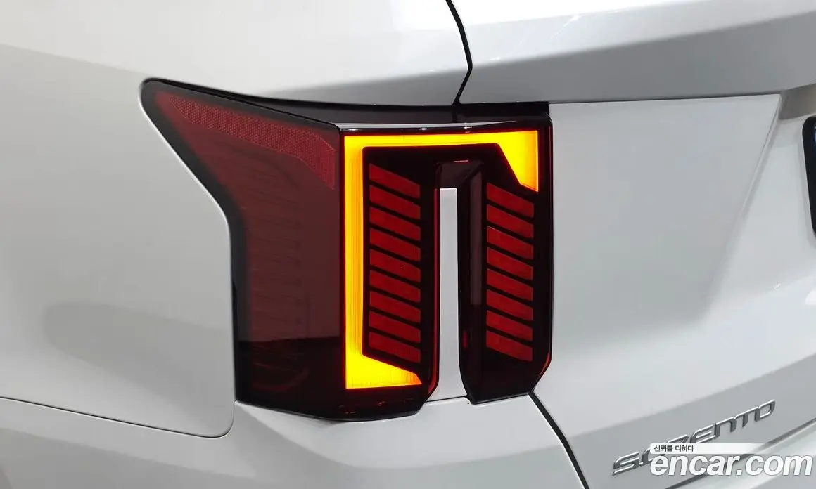 Kia Sorento 2023 2.5 автомат (гидро), фото 9 Kia Sorento 2023 2.5 автомат (гидро), фото 9