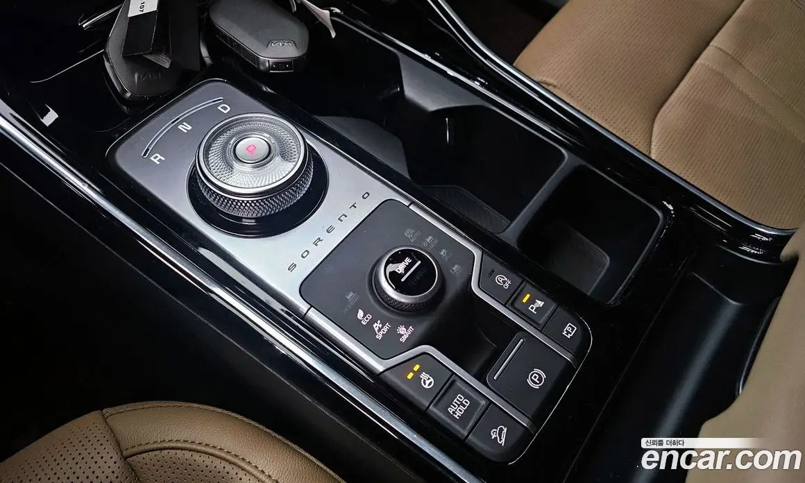 Kia Sorento 2024 2.5 автомат (гидро), фото 12 Kia Sorento 2024 2.5 автомат (гидро), фото 12